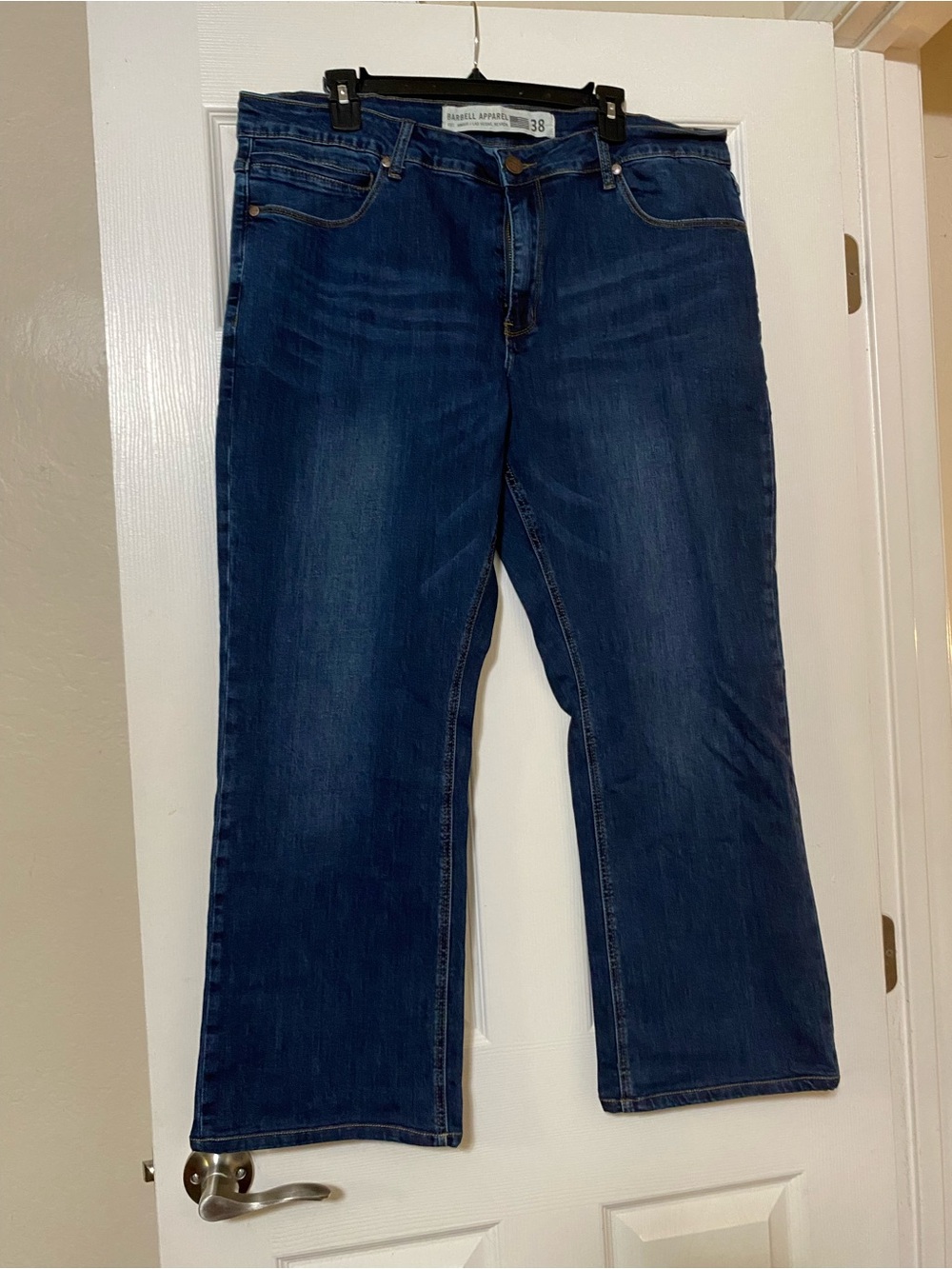 Barbell Apparel Dark wash Men’s straight leg Jeans sz 38